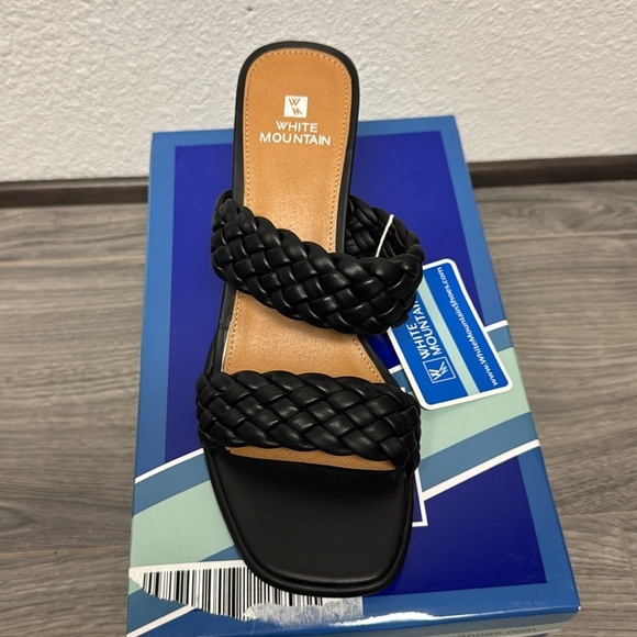 WHITE MOUNTAIN Women's by Far Block Heel - Picture 6 of 6